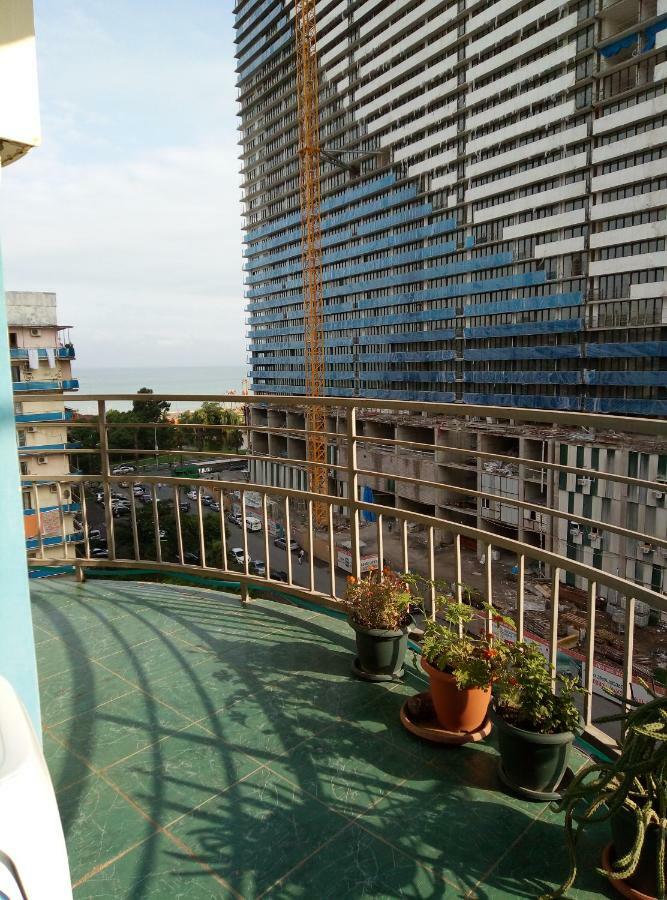 Batumi Appartments ภายนอก รูปภาพ